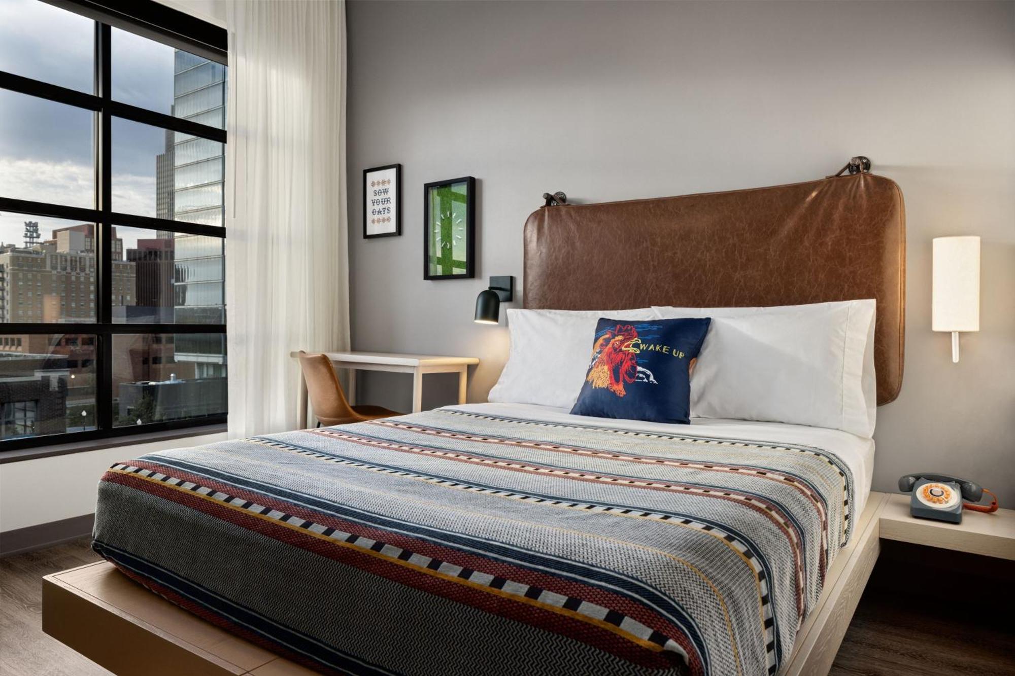 Moxy Omaha Downtown Hotell Exteriör bild