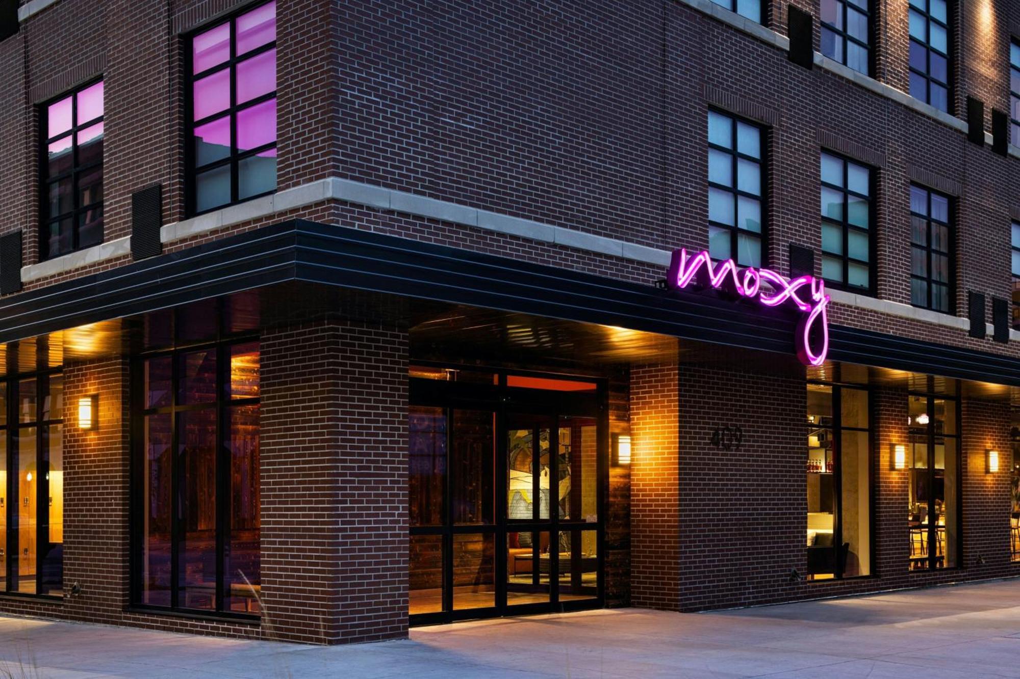 Moxy Omaha Downtown Hotell Exteriör bild